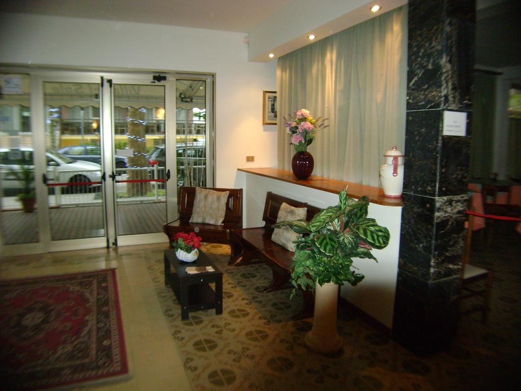 Hotel Villa Del Sole Rimini Exterior photo